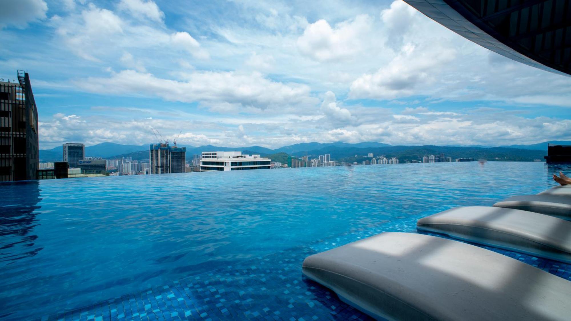 Moonway Suites At Eaton Klcc Kuala Lumpur Exterior foto